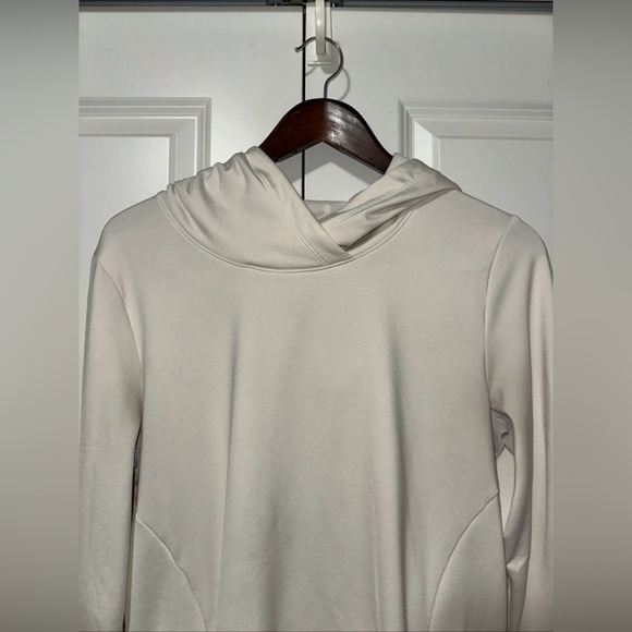 Athleta Boot Camp Pullover Cross Back Athletic Hoodie M - Picture 2 of 5